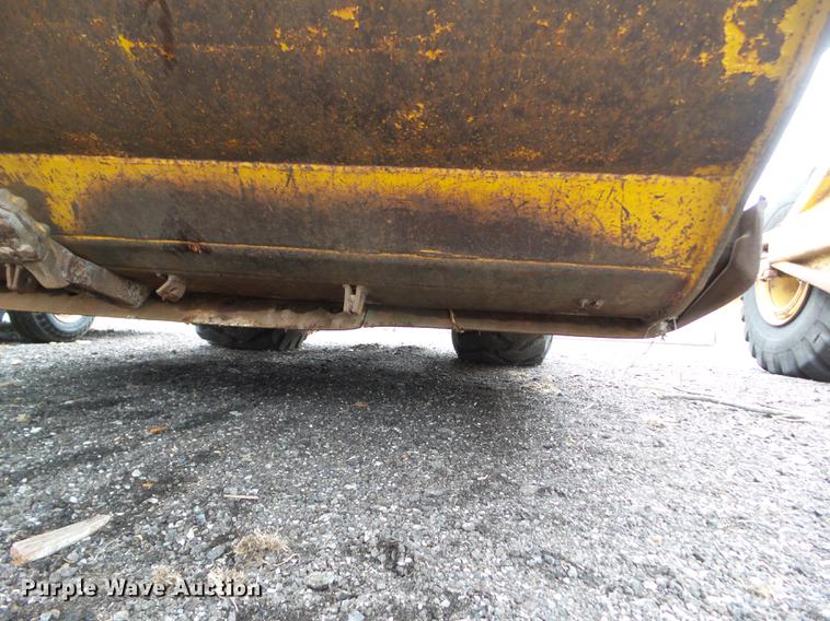 image for item DZ9327 1972 Caterpillar 435F scraper