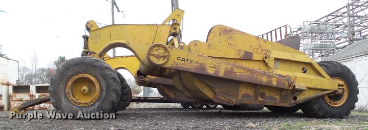 image for item DZ9328 Caterpillar 435F scraper