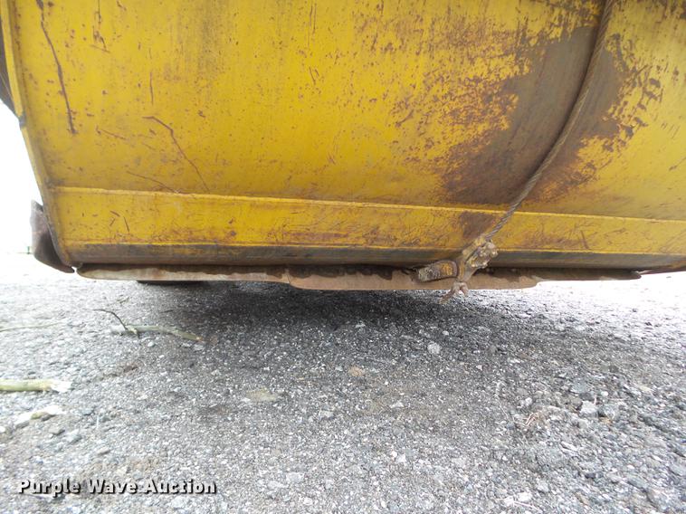 image for item DZ9328 Caterpillar 435F scraper