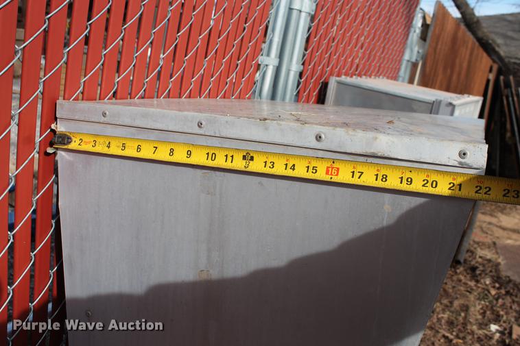 image for item DZ9862 (28) Florence Mfg. aluminum mailboxes