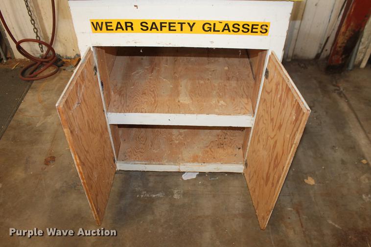 image for item DZ9864 Walker Turner drill press