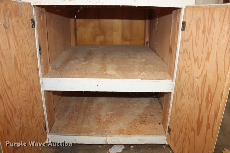 image for item DZ9864 Walker Turner drill press