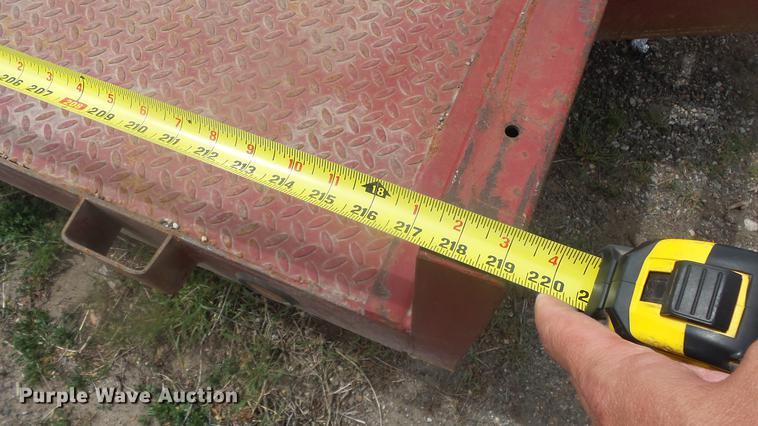 image for item EC9682 2010 Load Trail utility trailer