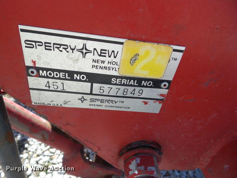 image for item EI9788 New Holland 451 sickle bar mower