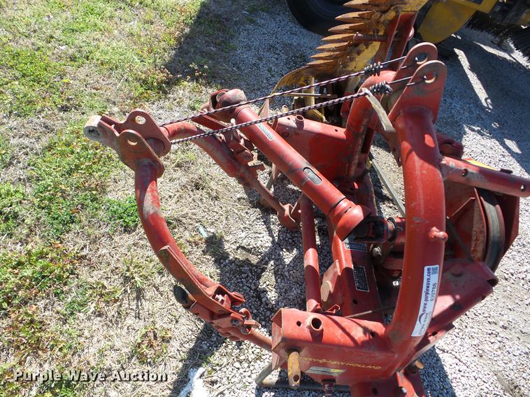 image for item EI9788 New Holland 451 sickle bar mower