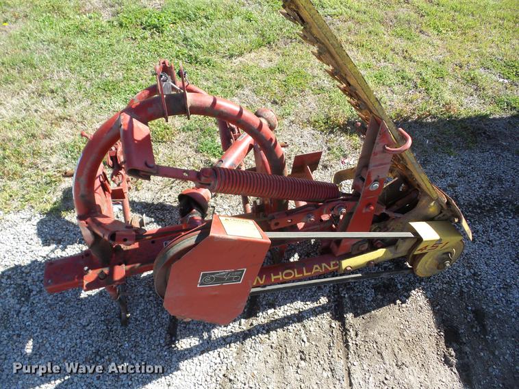 image for item EI9788 New Holland 451 sickle bar mower