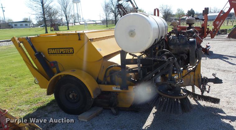 image for item EI9789 1990 Sweepster TP60GED street sweeper