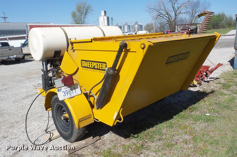 image for item EI9789 1990 Sweepster TP60GED street sweeper