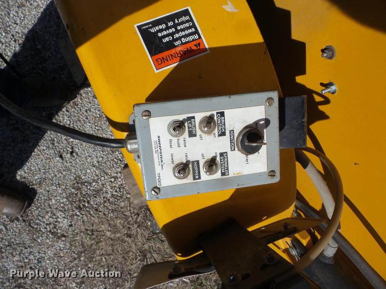 image for item EI9789 1990 Sweepster TP60GED street sweeper