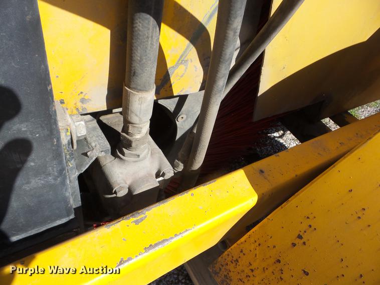 image for item EI9789 1990 Sweepster TP60GED street sweeper