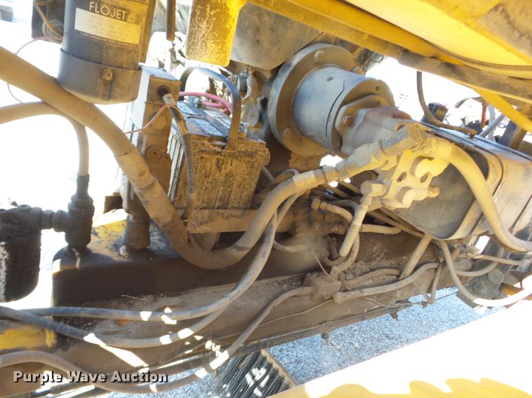 image for item EI9789 1990 Sweepster TP60GED street sweeper