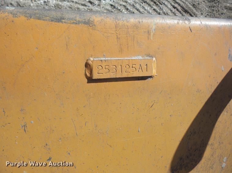 image for item EI9790 1996 Case 580L XT Series 2 landscape tractor