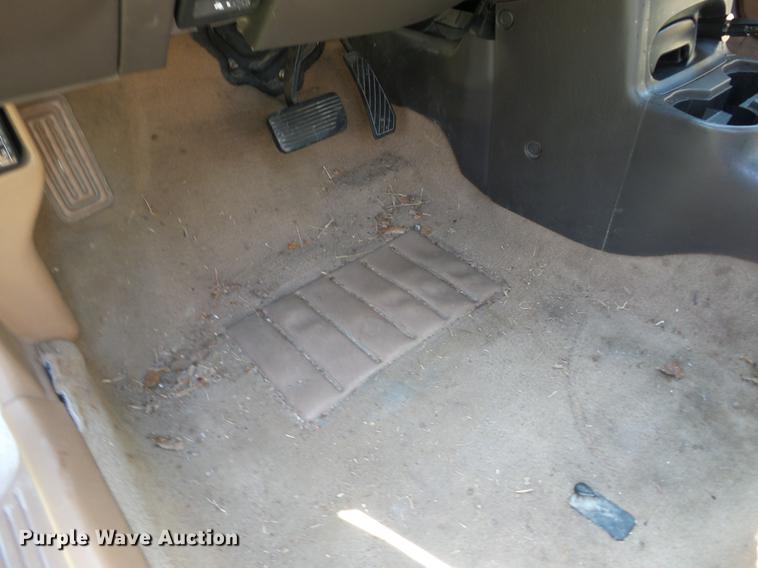 image for item EI9794 1997 Ford Escort LX