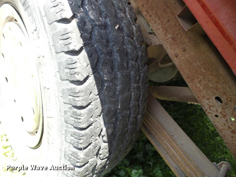 image for item EI9796 1989 Chevrolet 2500 pickup truck