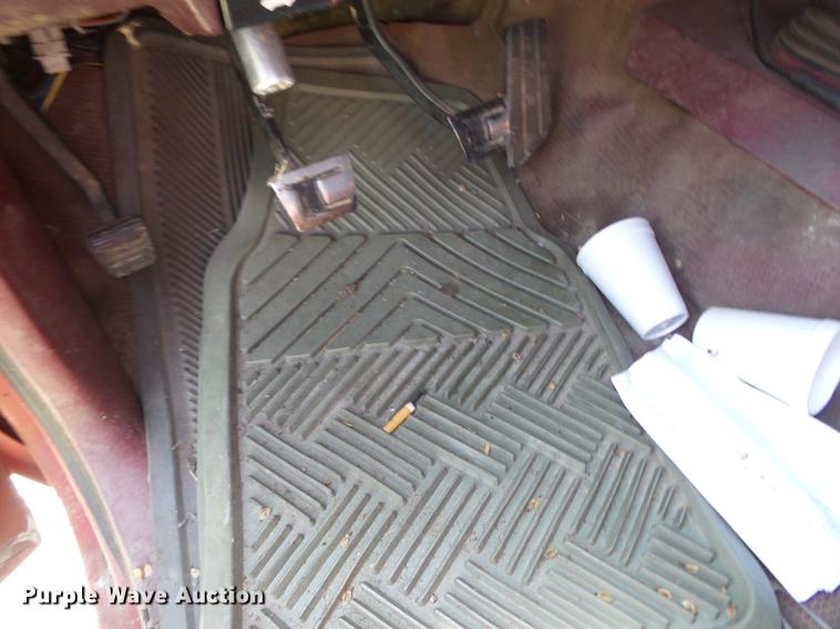 image for item EI9796 1989 Chevrolet 2500 pickup truck