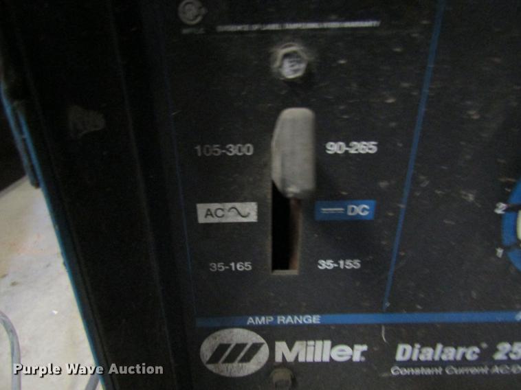 image for item EP9752 Miller Dialarc 250 AC/DC welder