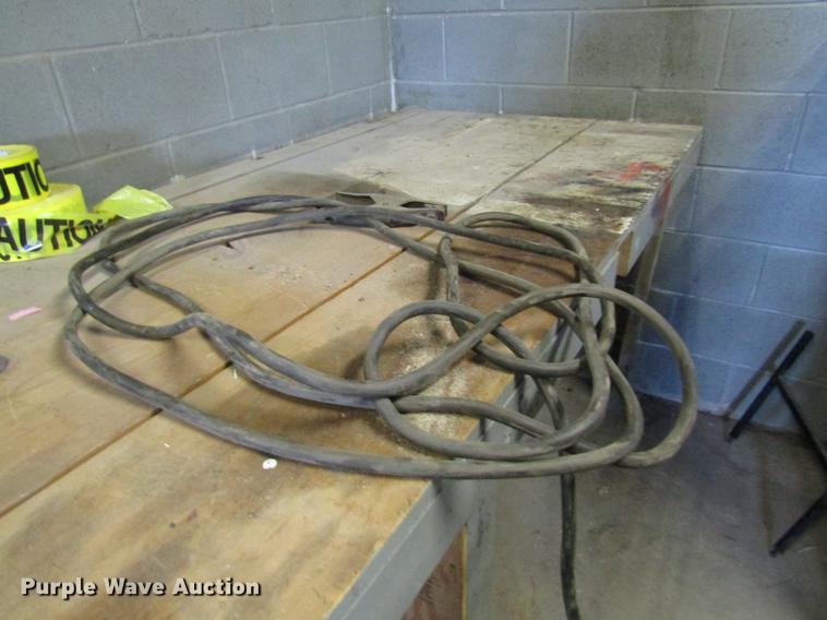 image for item EP9752 Miller Dialarc 250 AC/DC welder