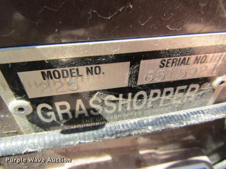 image for item EP9754 2014 Grasshopper 225K ZTR lawn mower