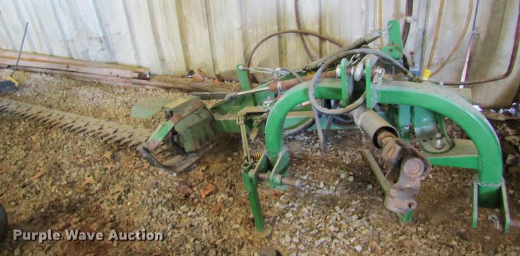 image for item EP9755 Frontier sickle mower