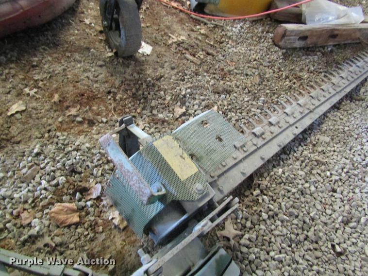 image for item EP9755 Frontier sickle mower