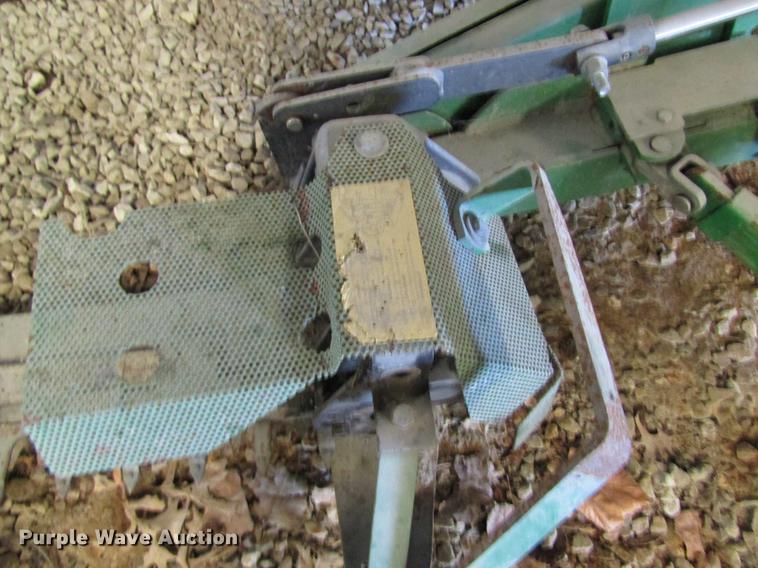 image for item EP9755 Frontier sickle mower