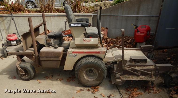 image for item EQ9813 Grasshopper 718 ZTR lawn mower