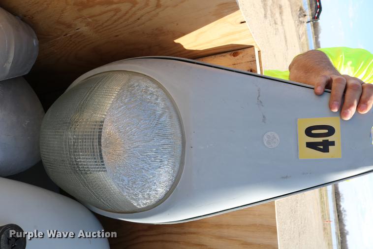 image for item EW9154 (28) HPS street lights