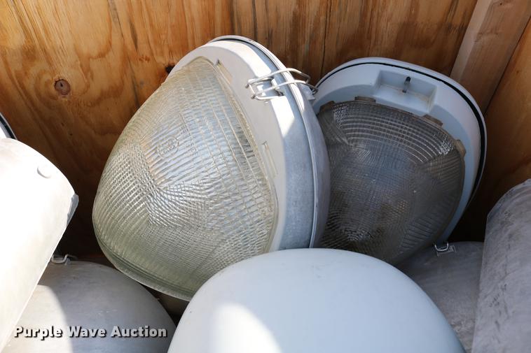 image for item EW9154 (28) HPS street lights