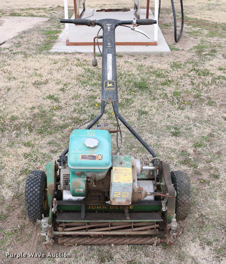 image for item EW9158 John Deere 22 greens mower