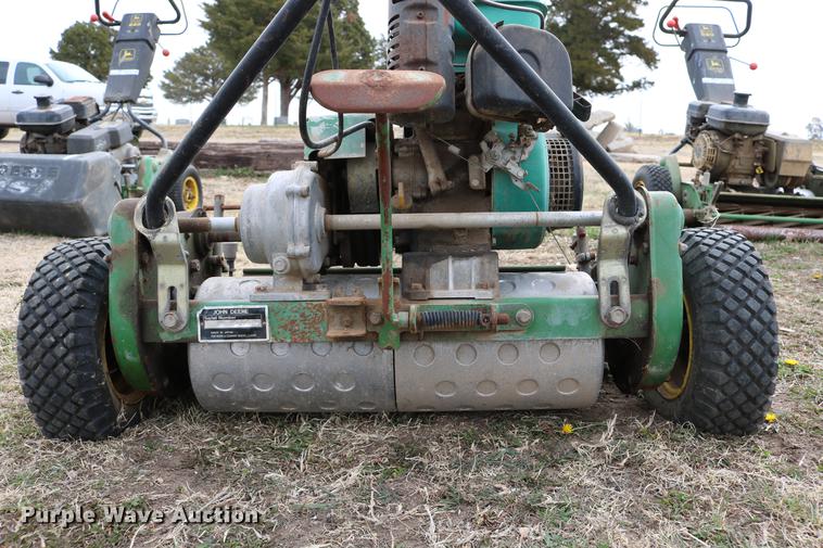 image for item EW9158 John Deere 22 greens mower