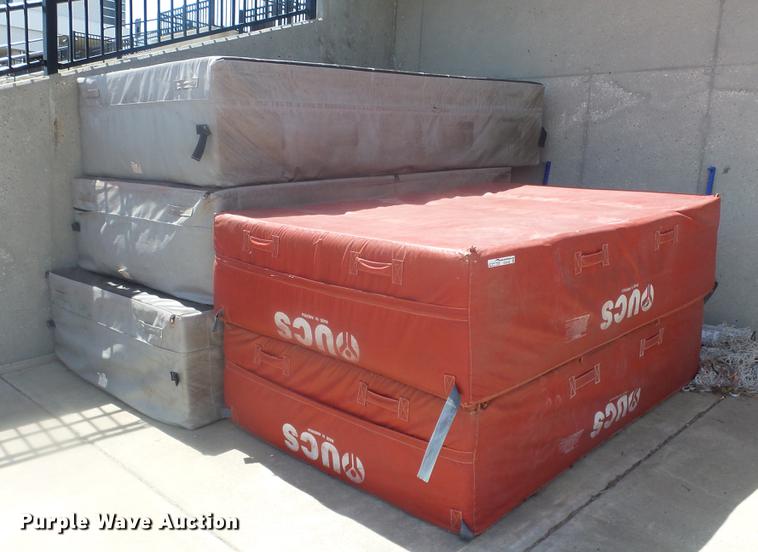 image for item EX9126 (5) high jump mats
