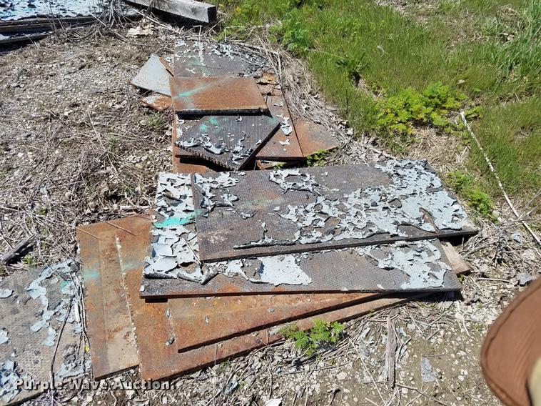 image for item G1119 Flat iron