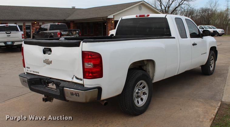 image for item BE9361 2009 Chevrolet Silverado 1500 Ext. Cab pickup truck
