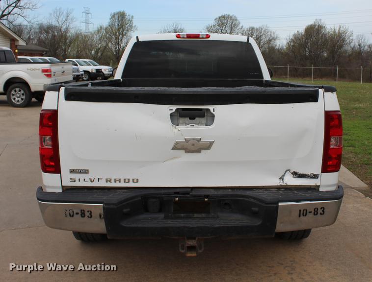 image for item BE9361 2009 Chevrolet Silverado 1500 Ext. Cab pickup truck
