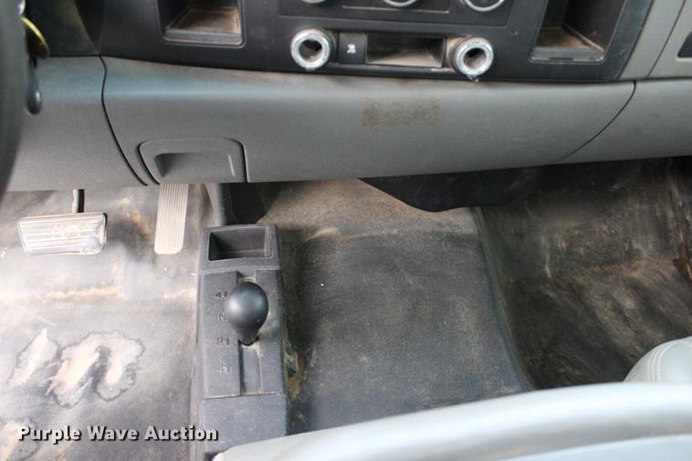 image for item BE9361 2009 Chevrolet Silverado 1500 Ext. Cab pickup truck