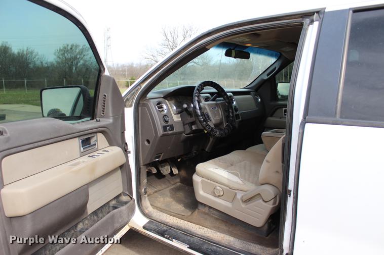 image for item BE9363 2010 Ford F150 XLT SuperCab pickup truck