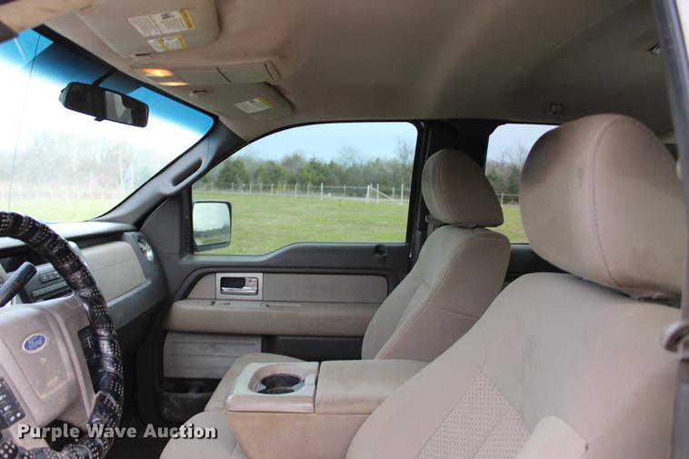 image for item BE9363 2010 Ford F150 XLT SuperCab pickup truck