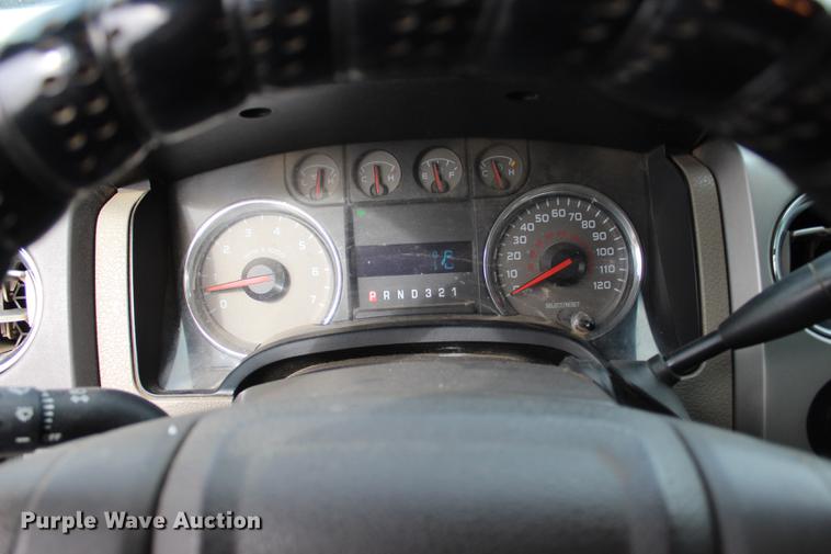 image for item BE9363 2010 Ford F150 XLT SuperCab pickup truck