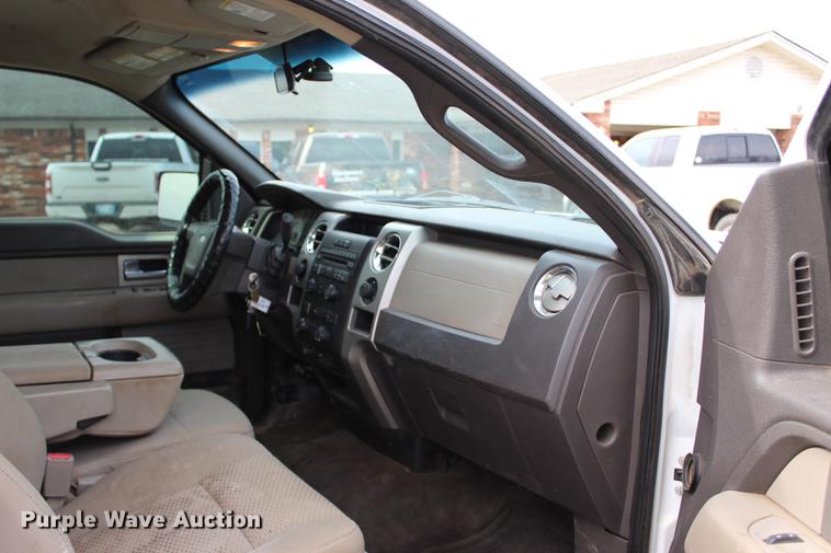 image for item BE9363 2010 Ford F150 XLT SuperCab pickup truck