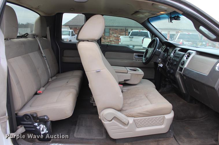 image for item BE9363 2010 Ford F150 XLT SuperCab pickup truck