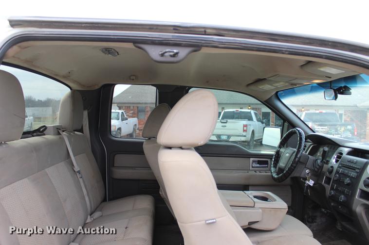 image for item BE9363 2010 Ford F150 XLT SuperCab pickup truck