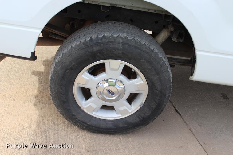 image for item BE9363 2010 Ford F150 XLT SuperCab pickup truck