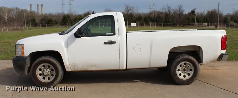 image for item BE9364 2008 Chevrolet Silverado 1500 pickup truck