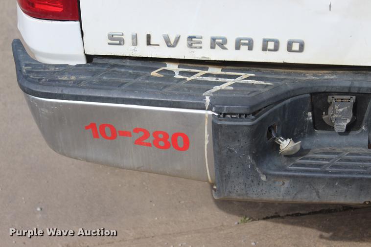 image for item BE9364 2008 Chevrolet Silverado 1500 pickup truck