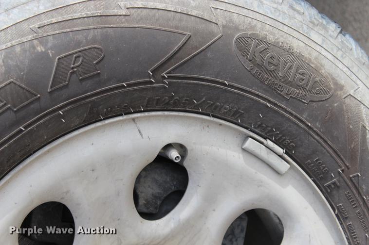 image for item BE9364 2008 Chevrolet Silverado 1500 pickup truck