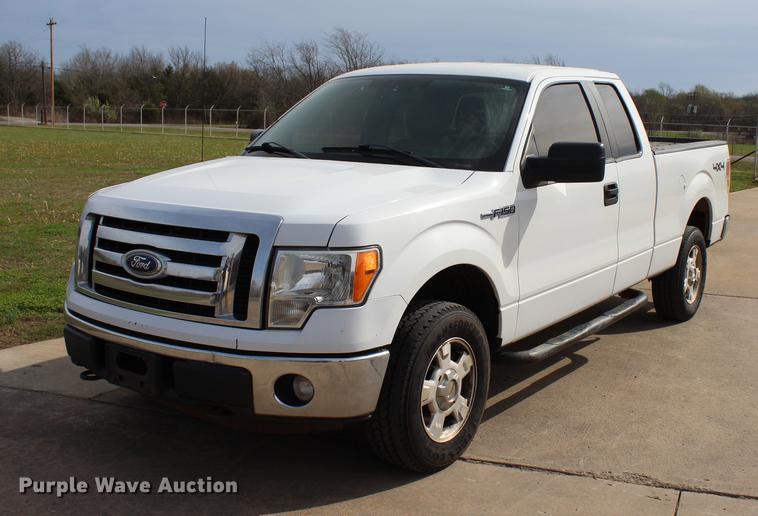 image for item BE9365 2011 Ford F150 XLT SuperCab pickup truck