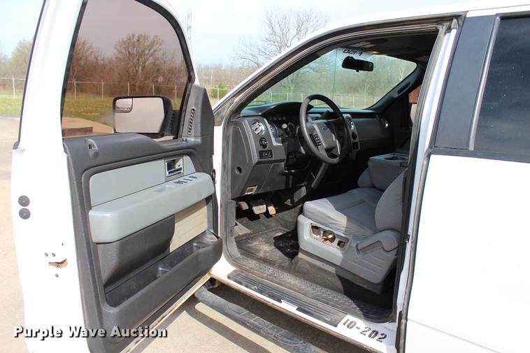 image for item BE9365 2011 Ford F150 XLT SuperCab pickup truck