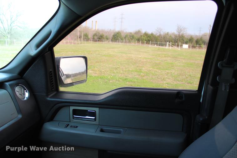 image for item BE9365 2011 Ford F150 XLT SuperCab pickup truck