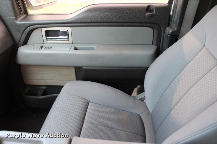 image for item BE9365 2011 Ford F150 XLT SuperCab pickup truck