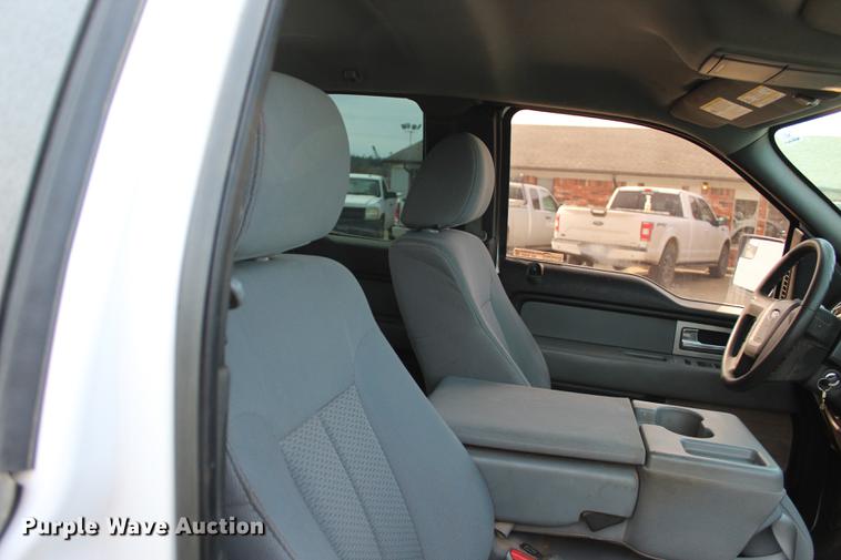 image for item BE9365 2011 Ford F150 XLT SuperCab pickup truck